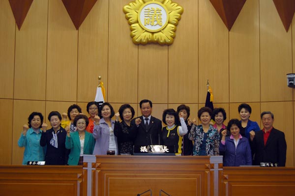 구로4동 적십자봉사단 구로구의회 방문 