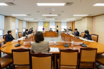 제332회 구로구의회 정례회 폐회중 운영위원회 회의