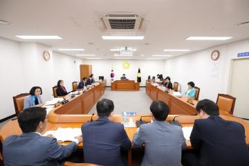 제293회 구로구의회 정례회 행정기획위원회 추가경정예산안 예비심사